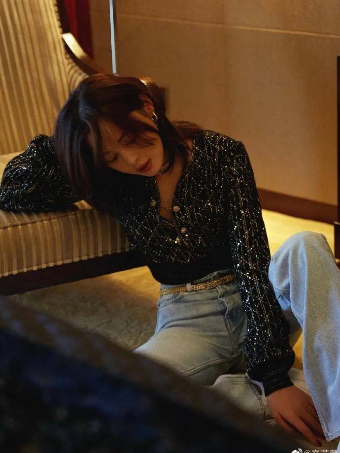 少妇高潮流白浆在线观看:14-16-20-22-34-45E：03,少妇高潮流白浆的魅力，在线观看新风尚