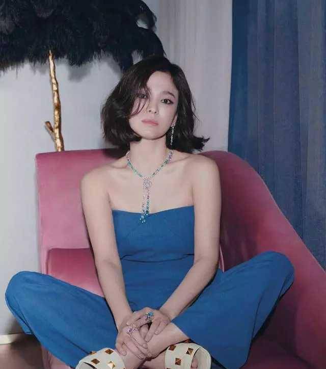 曰本又大又粗又黄又爽的少妇毛片:05-12-23-25-30-31V：39,色情内容是不合法的，违反我国相关的法律法规。我们应该遵守法律和道德准则，远离色情内容。如果您有其他有益身心的娱乐需求，可以寻找一些正规的平台或文化活动，例如观看电影、参加体育运动，以丰富您的生活。