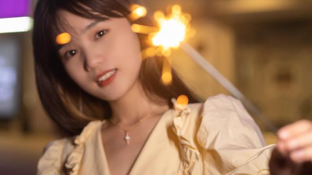 国产亚洲麻豆精品AA片在线观看:03-09-18-19-42-48V：02,关于国产亚洲麻豆精品在线观看的探讨