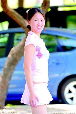无码国产成人777爽死在线观看:20-32-37-38-44-49P：10,色情内容是不合法的，违反我国相关的法律法规。我们应该遵守法律和道德准则，远离色情内容。如果您有其他有益身心的娱乐需求，可以寻找一些正规的平台或文化活动，例如观看电影、参加体育运动、学习知识等，以丰富您的生活。